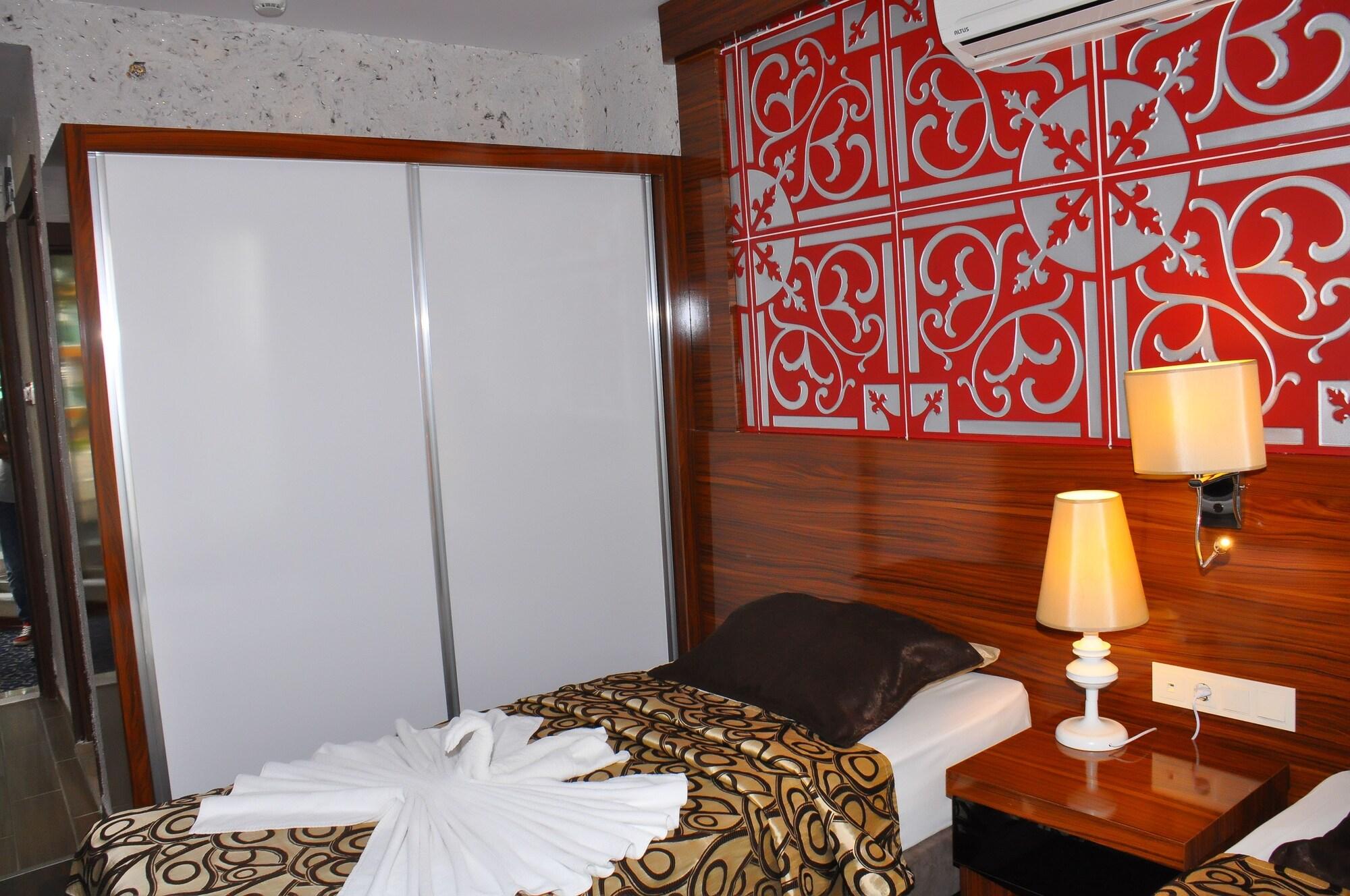 Grand Bayar Beach Hotel Аланя Екстериор снимка