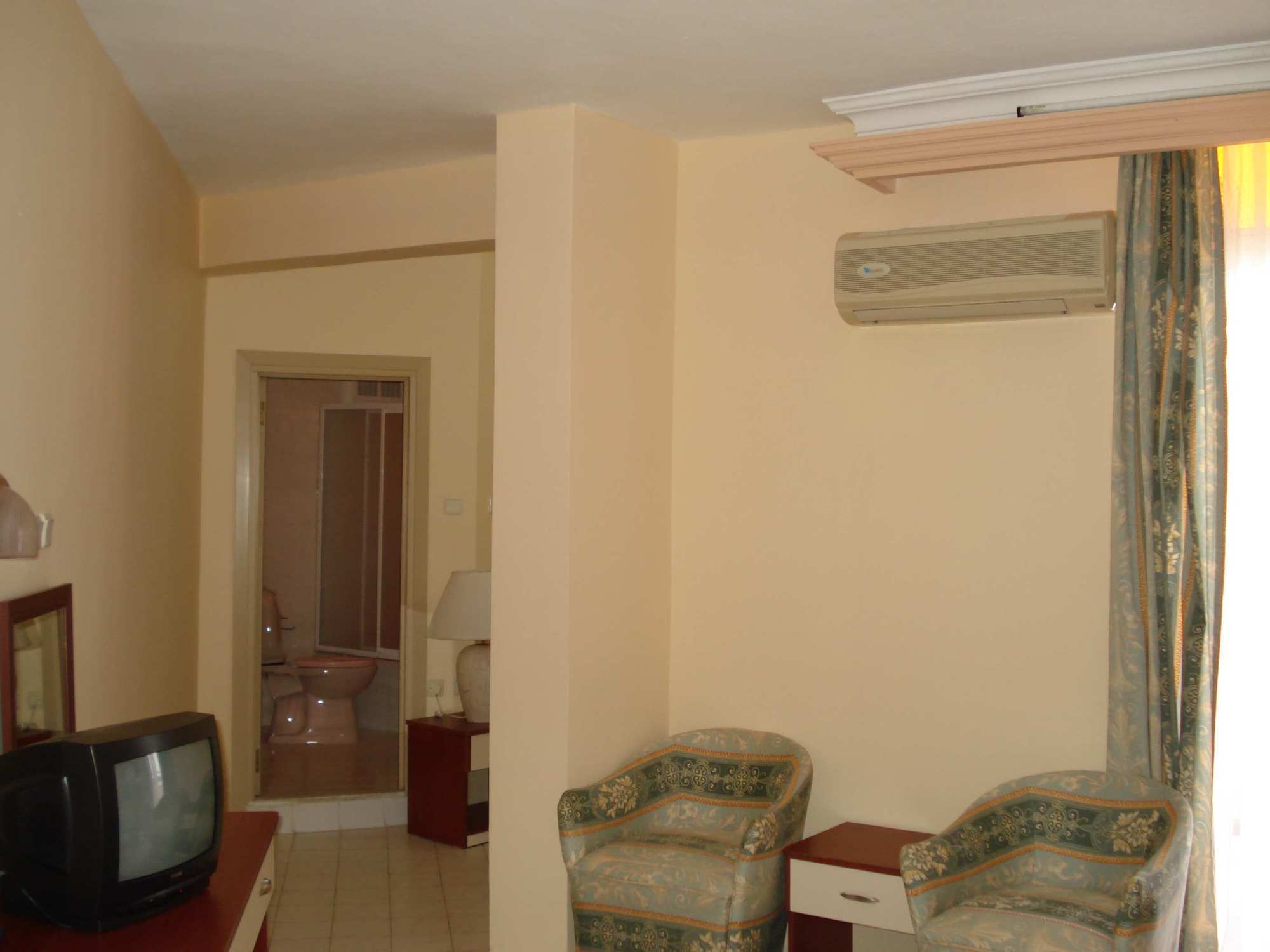 Grand Bayar Beach Hotel Аланя Екстериор снимка