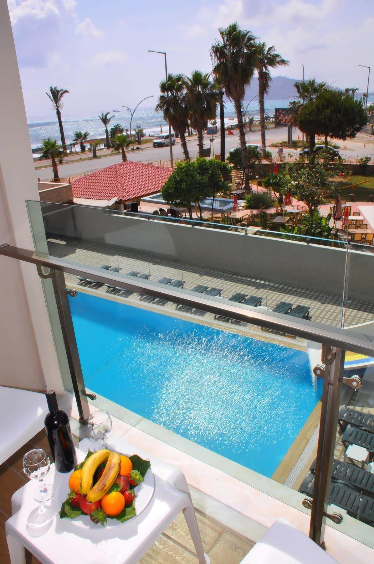 Grand Bayar Beach Hotel Аланя Екстериор снимка