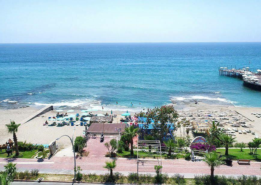 Grand Bayar Beach Hotel Аланя Екстериор снимка